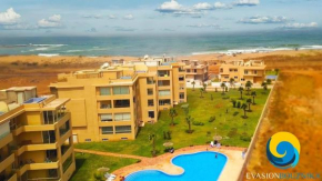 Cozy & Luxurious apartment with seaview